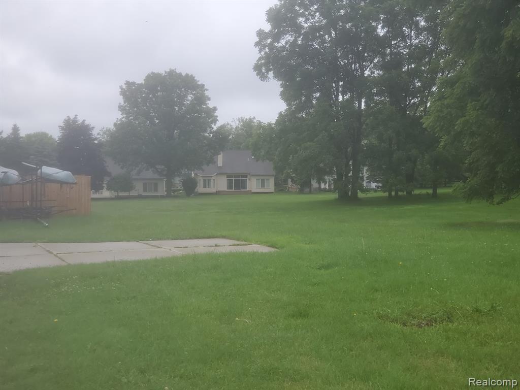 47550 Six Mile Road, Northville, MI 48168 — Photo 24