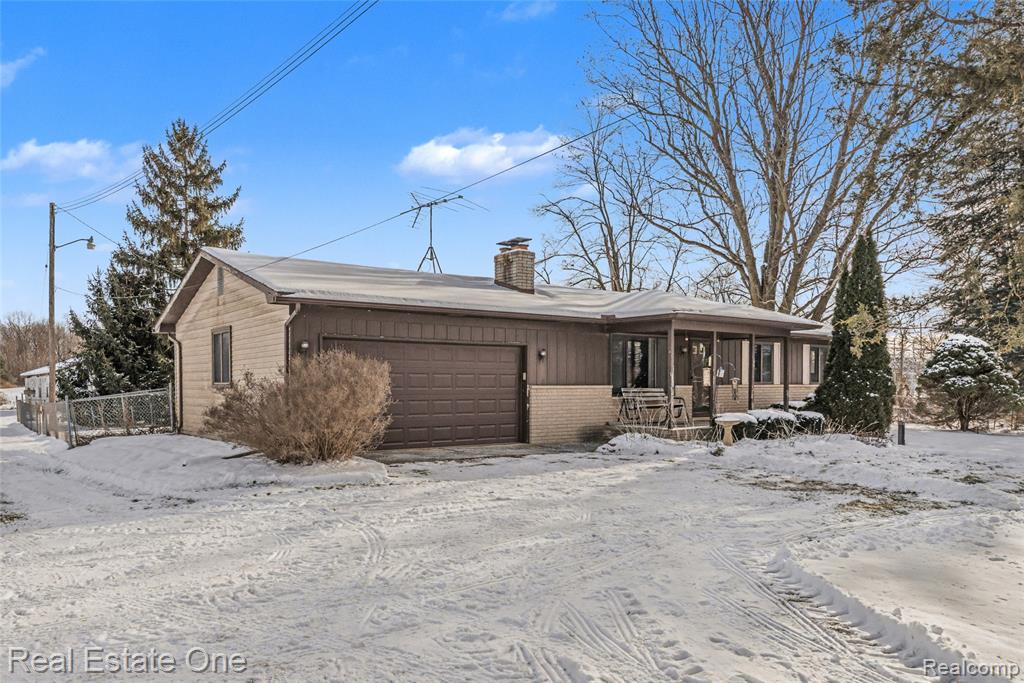 22700 Griswold Road, South Lyon, MI 48178 — Photo 2