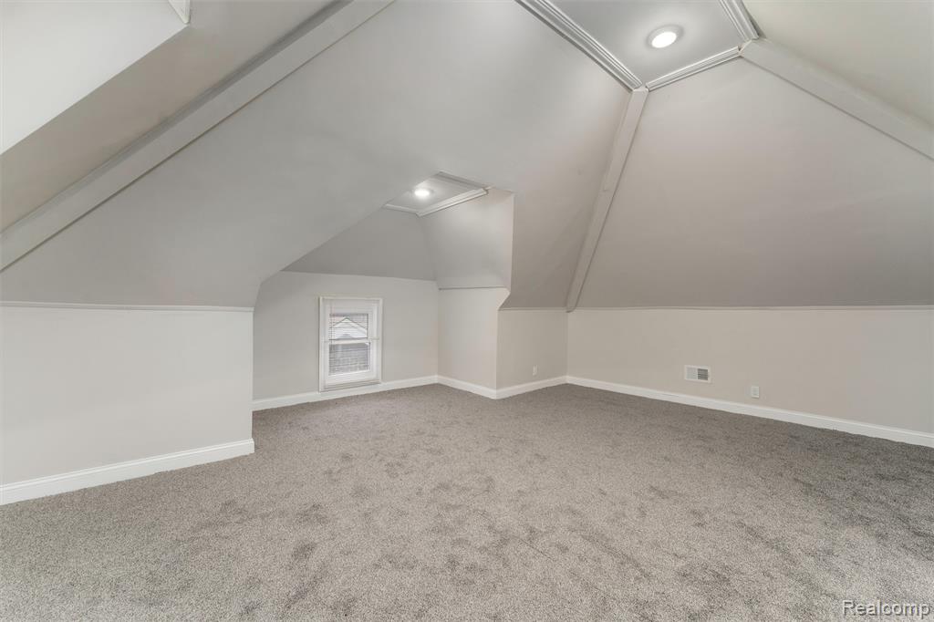 4411 Iroquois Street, Detroit, MI 48214 — Photo 25