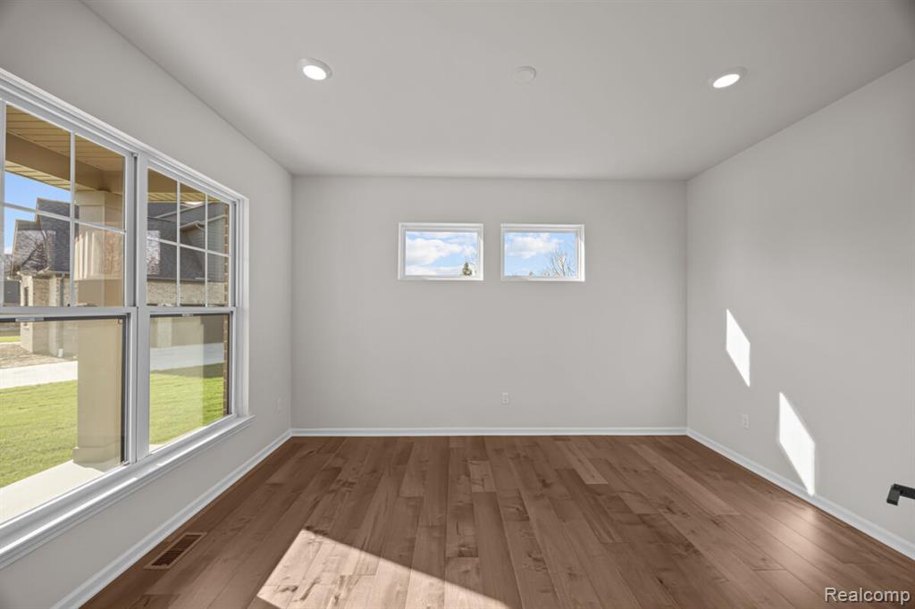 61904 Hevel Lane, Washington, MI — Photo 9