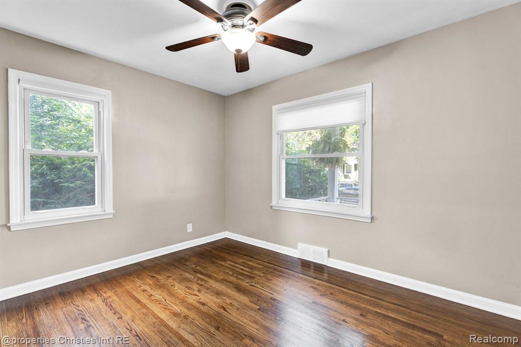 4271 PRAIRIE Avenue, Berkley, MI 48072 — Photo 21