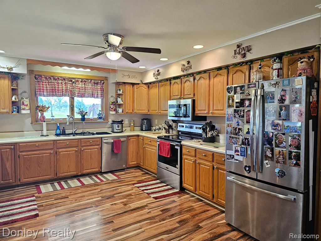 3945 BURNSIDE Road, North Branch, MI 48461 — Photo 5