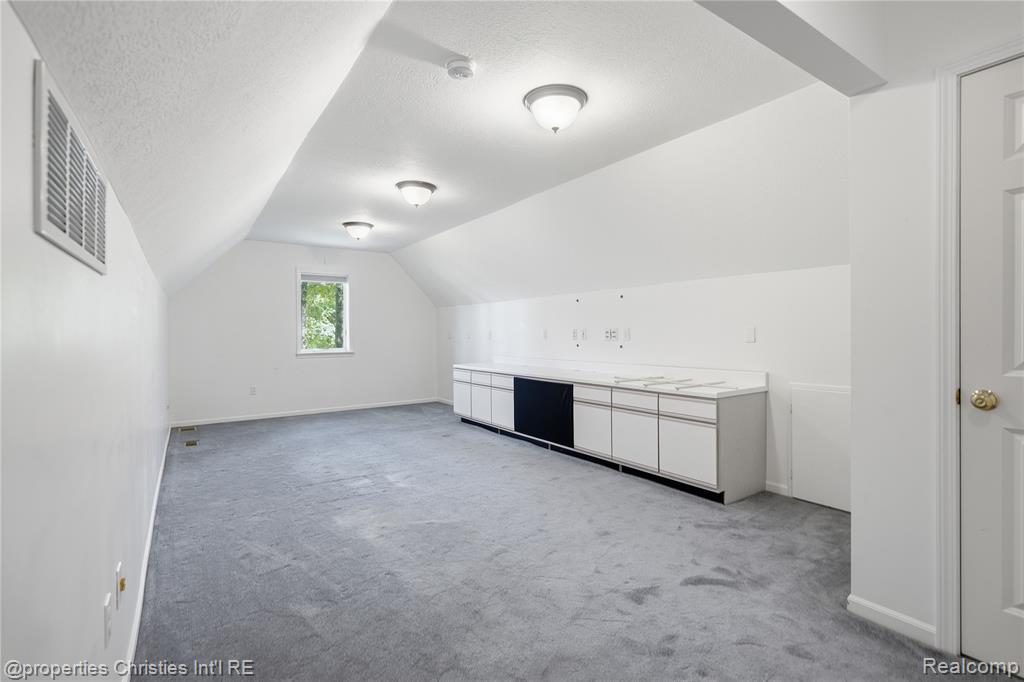 4462 Lily Drive, Howell, MI 48843 — Photo 37