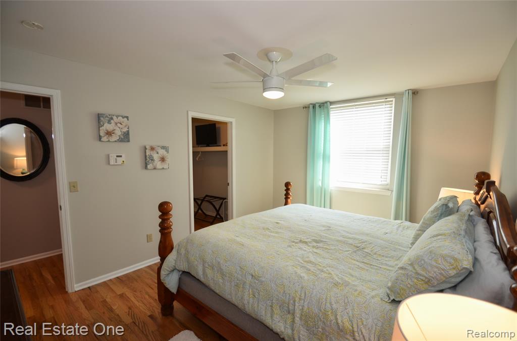 2092 Westview Court, Orion, MI — Photo 21
