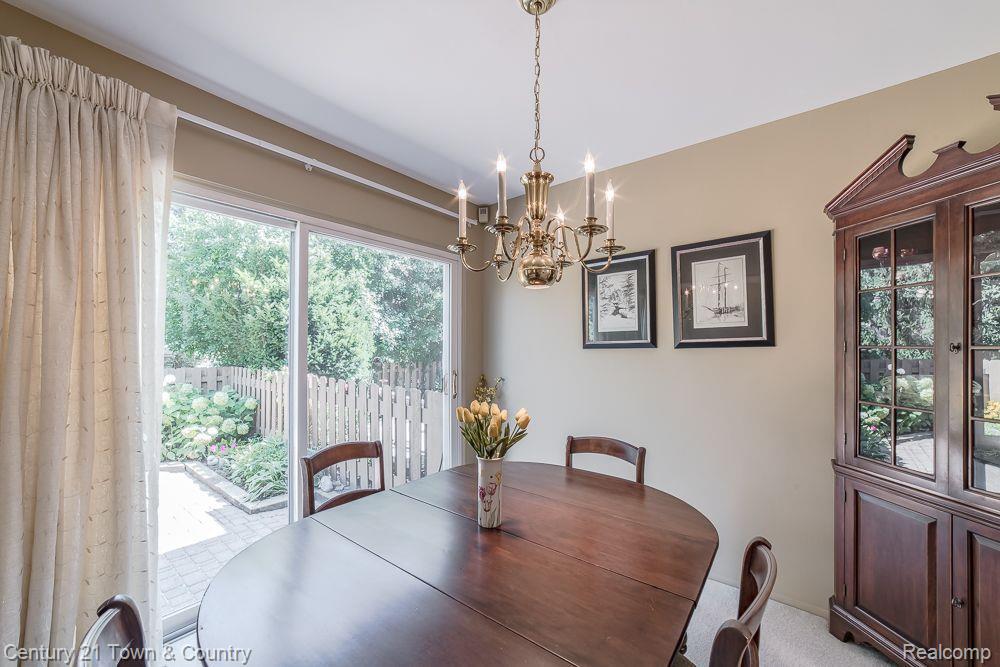 5395 BREEZE HILL, Troy, MI 48098 — Photo 10
