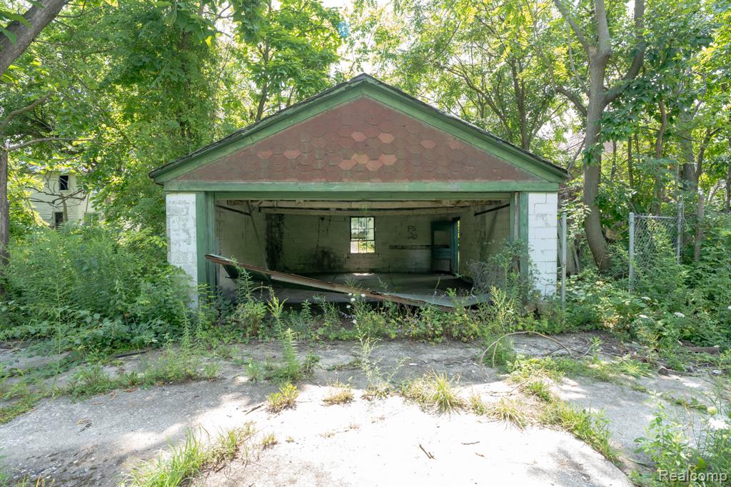537 Rosedale Court, Detroit, MI 48202 — Photo 30