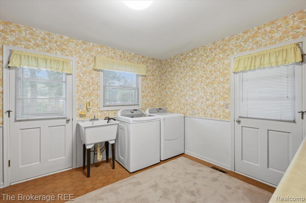 4375 Esta Drive, Flint, MI 48506 — Photo 26