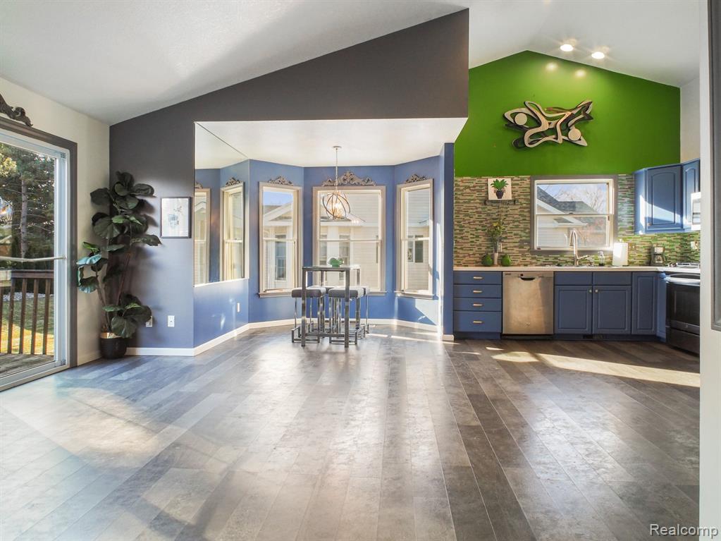 4086 Squire Hill Drive, Flushing, MI 48433 — Photo 10