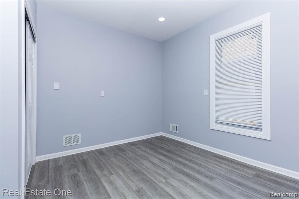 7327 American Street, Detroit, MI 48210 — Photo 36