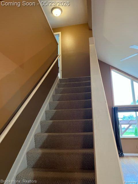 1465 BEACHLAND Boulevard, Keego Harbor, MI 48320 — Photo 21