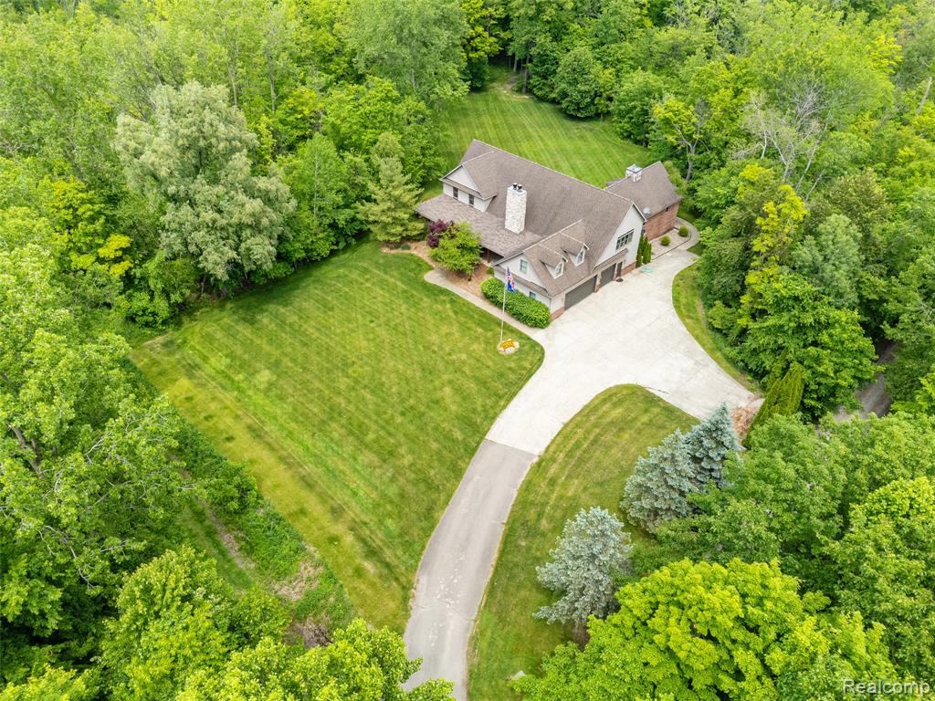 4230 Mill Lake Road, Lake Orion, MI — Photo 92