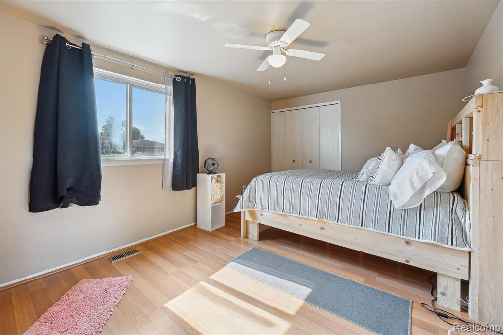 6900 Woonsocket Street, Canton, MI 48187 — Photo 31