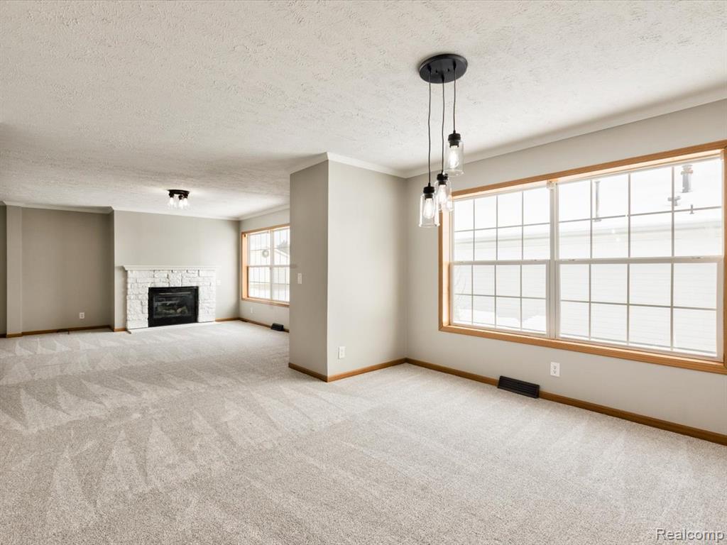 3211 Keewahdin #139 Road, Fort Gratiot, MI 48059 — Photo 7