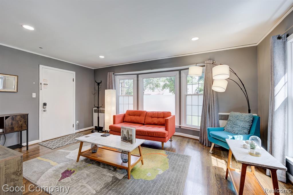 555 W BRECKENRIDGE Street, Ferndale, MI 48220 — Photo 5