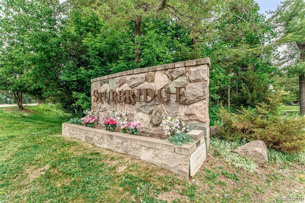 21993 Riverview Drive, Beverly Hills, MI 48025 — Photo 17