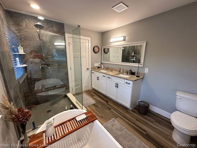 4167 WELLINGTON Court, Fort Gratiot, MI 48059 — Photo 13