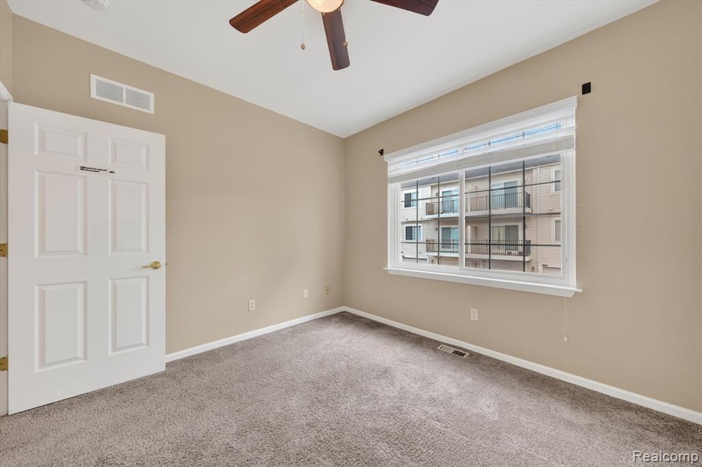 43027 Strand Drive, Sterling Heights, MI 48313 — Photo 20