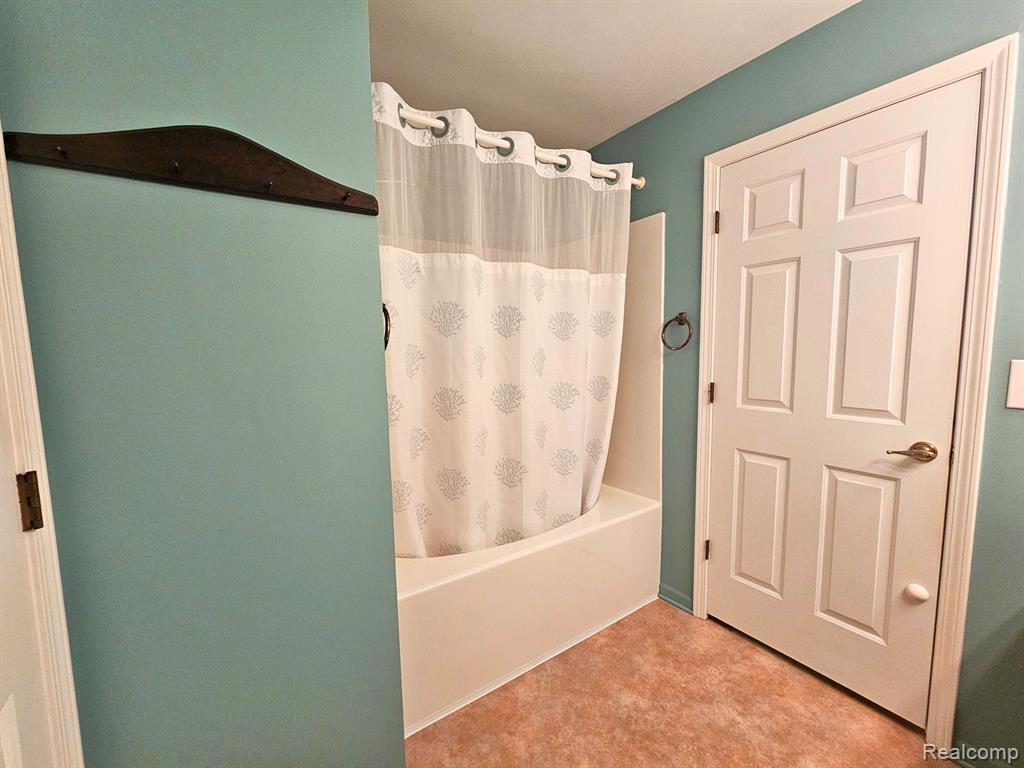 4246 FERDEN Road, New Lothrop, MI 48460 — Photo 27