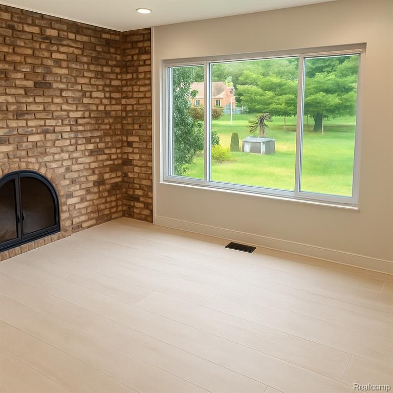 1784 Lakewood Drive, Troy, MI 48083 — Photo 12
