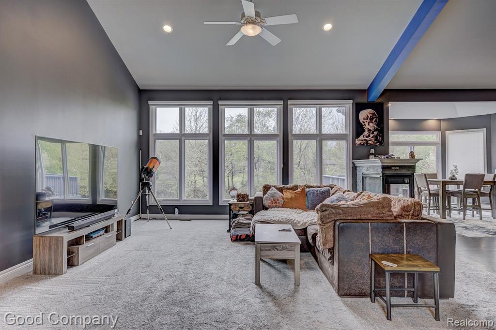 55195 WHITNEY Drive, Shelby Twp, MI 48315 — Photo 11