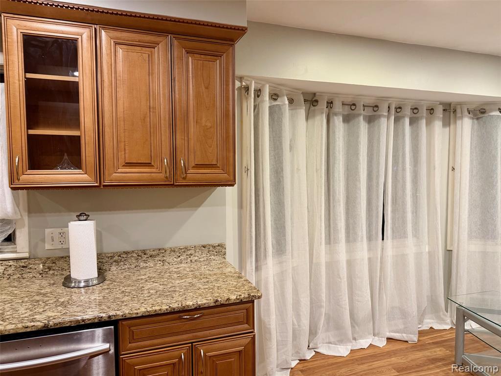 17617 Avilla Blvd Boulevard, Lathrup Village, MI 48076 — Photo 12