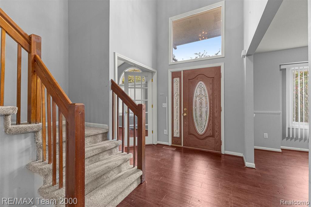 51336 Pinewood Drive, Macomb, MI 48042 — Photo 7