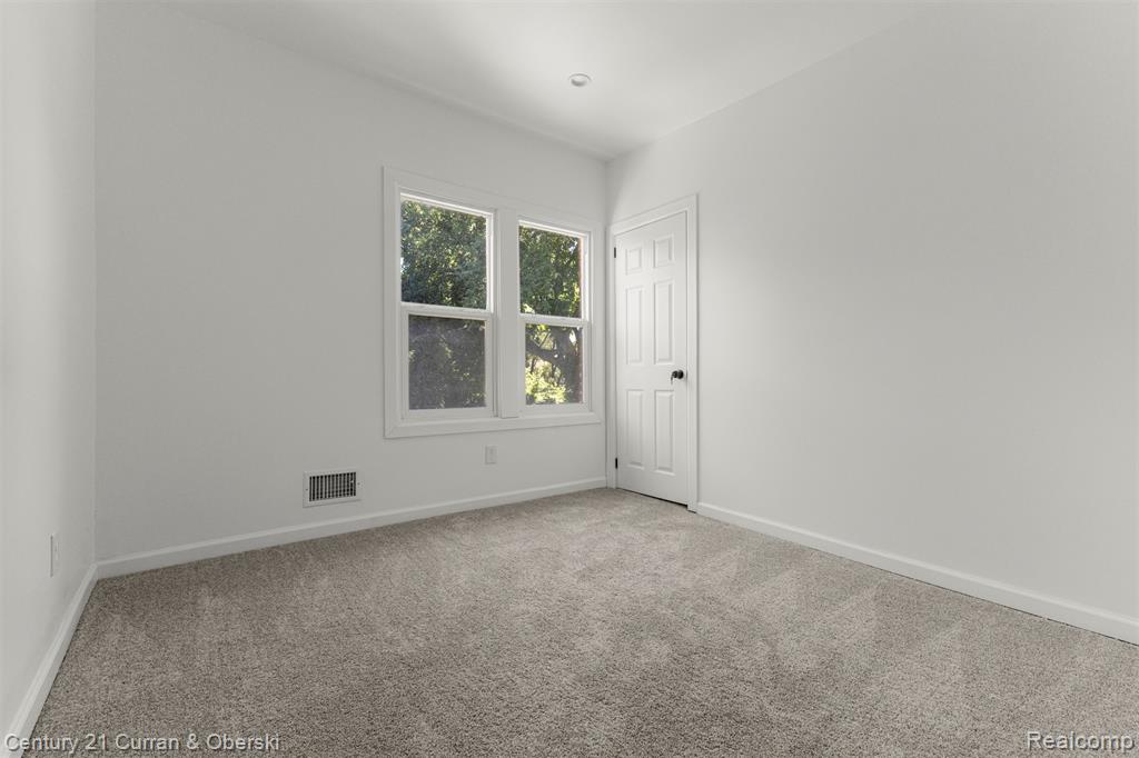 14861 Saint Marys Street, Detroit, MI 48227 — Photo 36