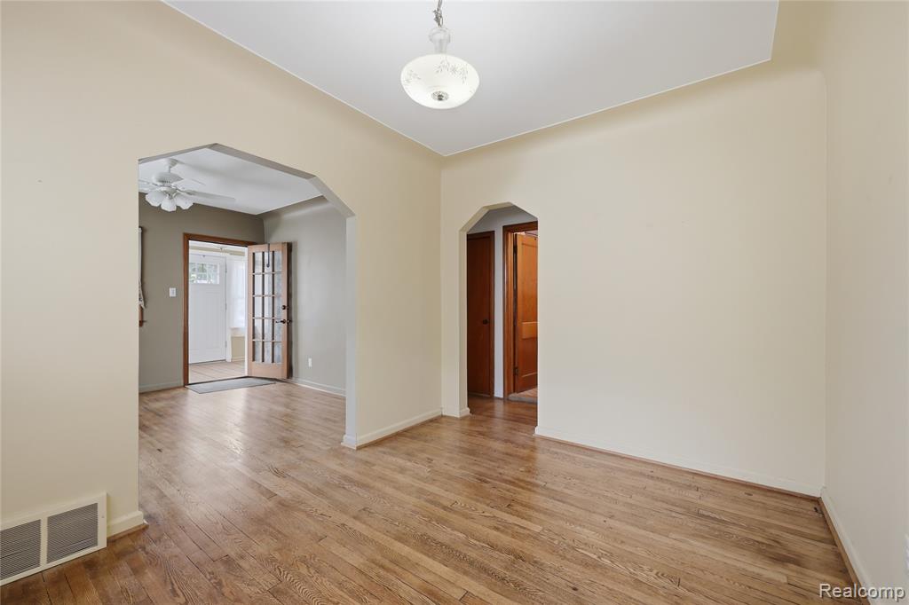 19029 Florian Street, Roseville, MI 48066 — Photo 9