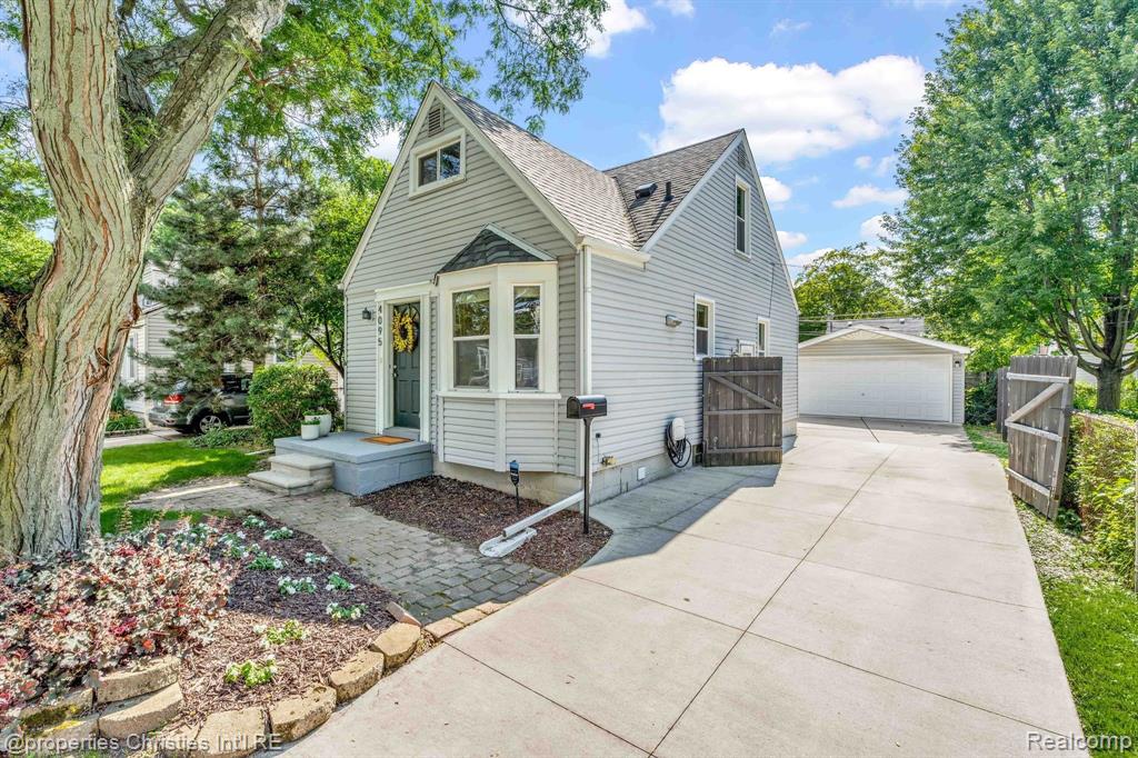 4095 CUMMINGS Avenue, Berkley, MI 48072 — Photo 3