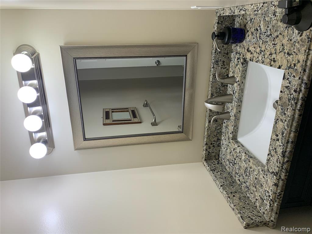 46721 Peach Grove, Macomb, MI 48044 — Photo 15