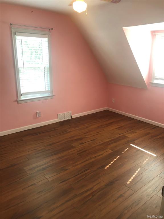 4715 CULVER Street, Dearborn Heights, MI 48125 — Photo 7