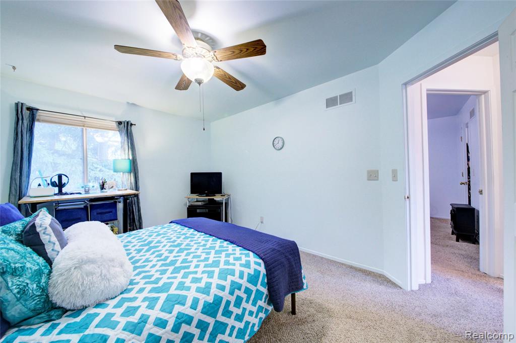 6397 Hunter Pointe Street, Westland, MI — Photo 22