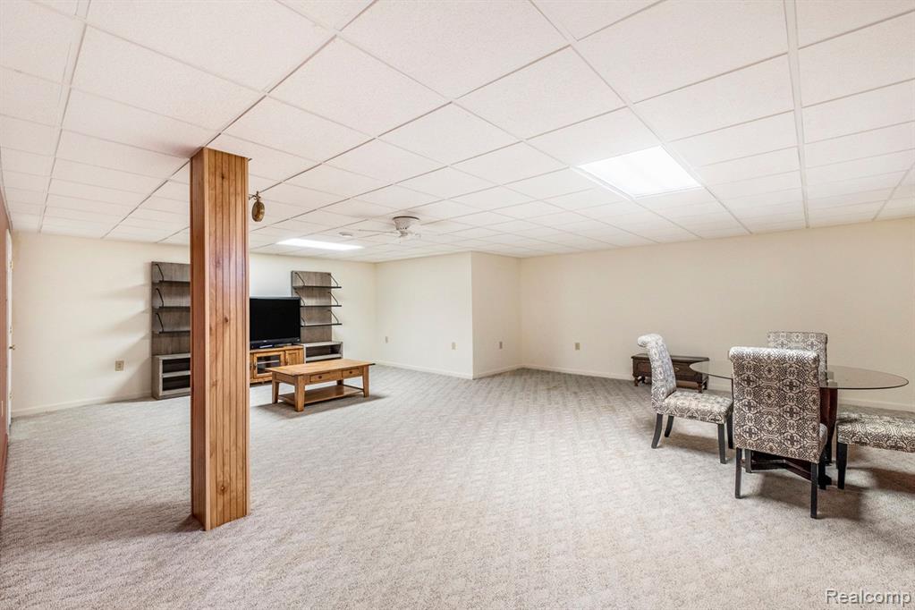 9128 WOODRIDGE Drive, Davison, MI 48423 — Photo 28