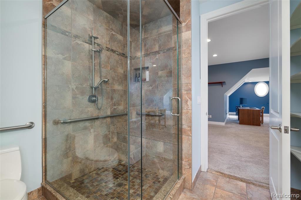 7432 Foxburg Court, Clarkston, MI 48348 — Photo 75