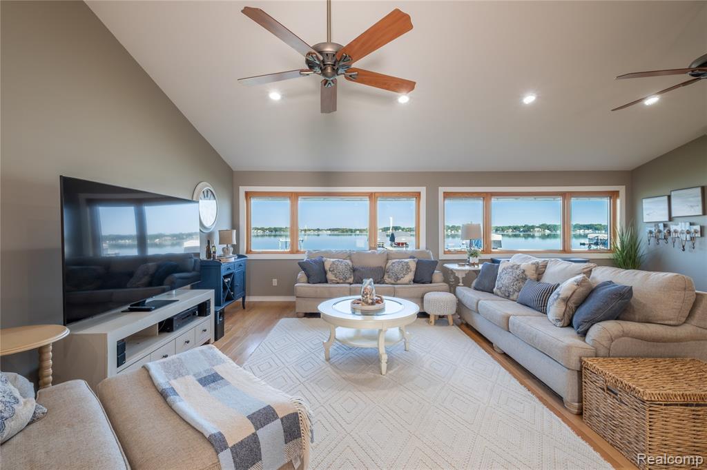 443 E Shore Drive, Whitmore Lake, MI 48189 — Photo 10