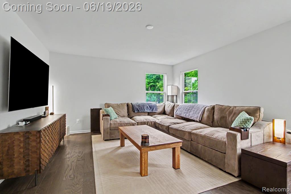 14502 Laurelwood Drive, Belleville, MI 48111 — Photo 4