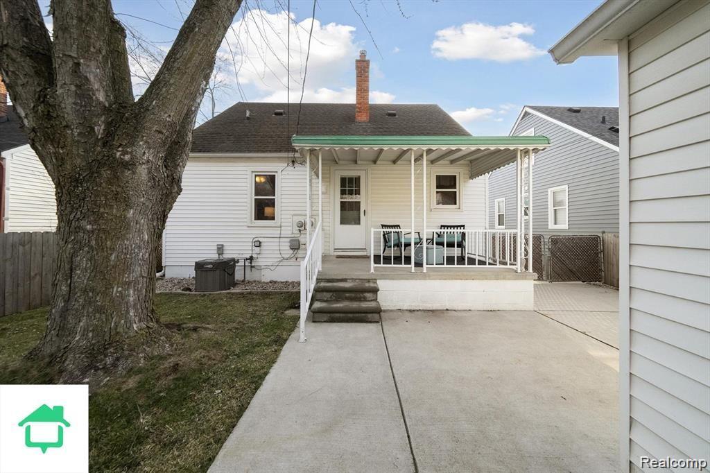 5927 LATHERS Street, Garden City, MI — Photo 3