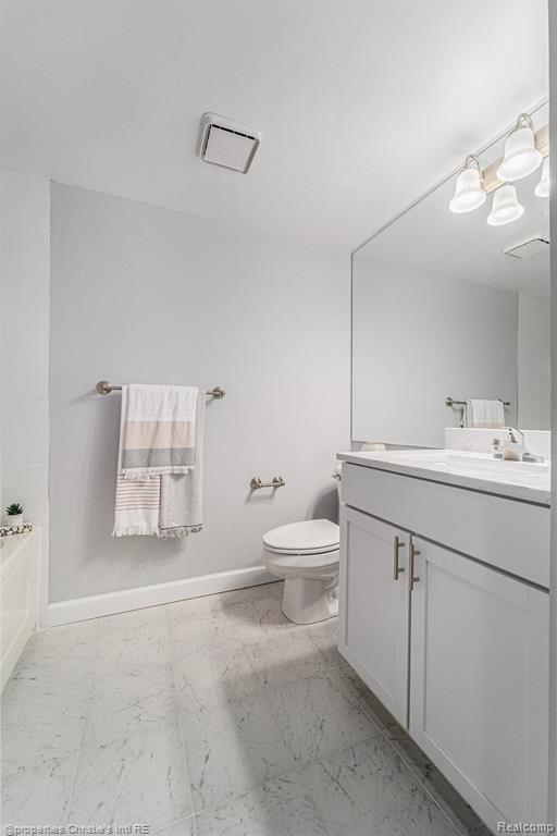 3320 Spinnaker Lane, 16B, Detroit, MI 48207 — Photo 16