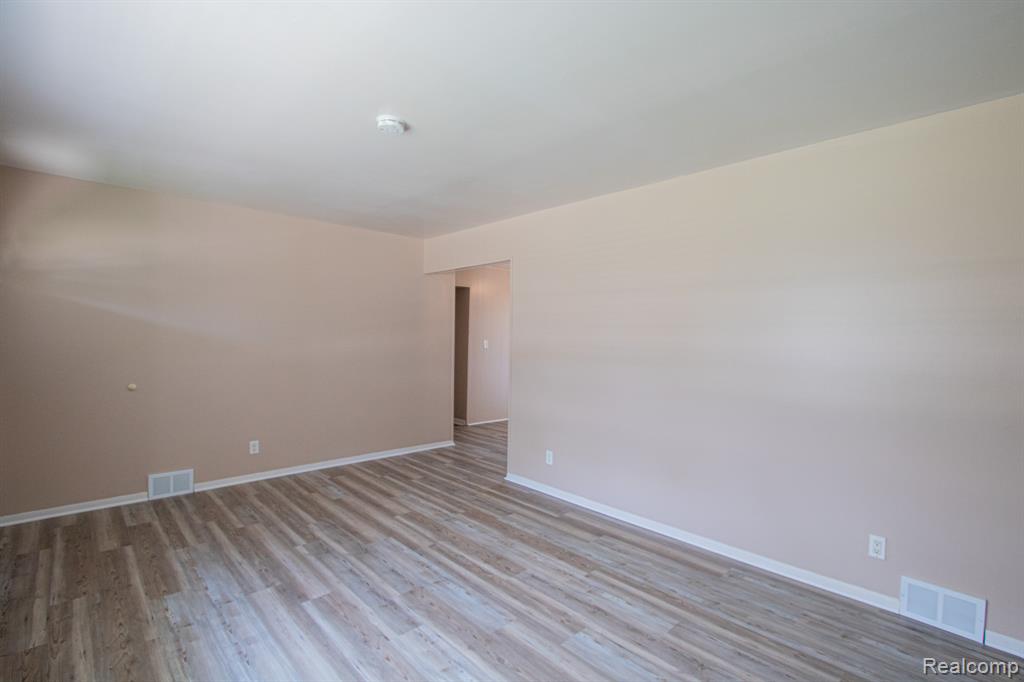 43629 Bockley Drive, Sterling Heights, MI 48313 — Photo 19