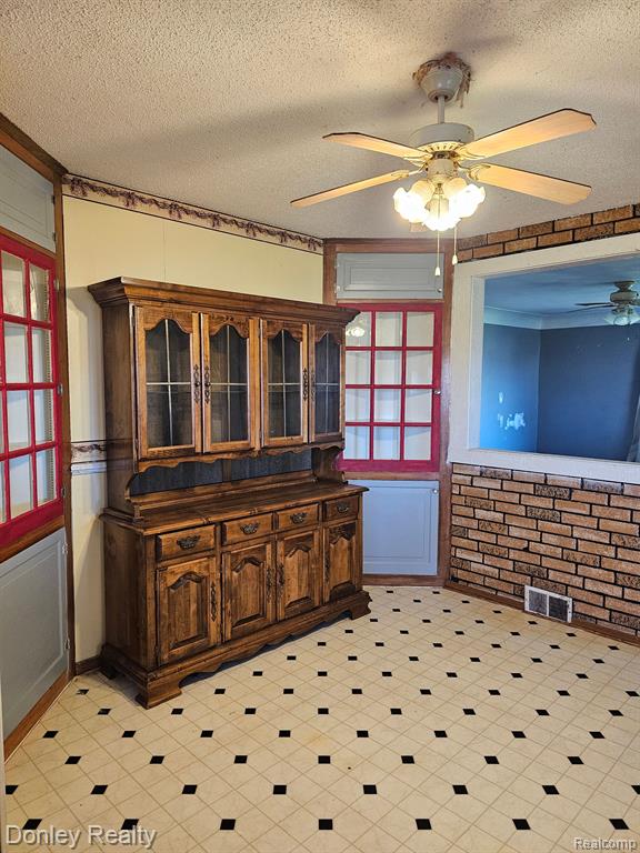 2465 S VAN DYKE Road, Marlette, MI 48453 — Photo 3