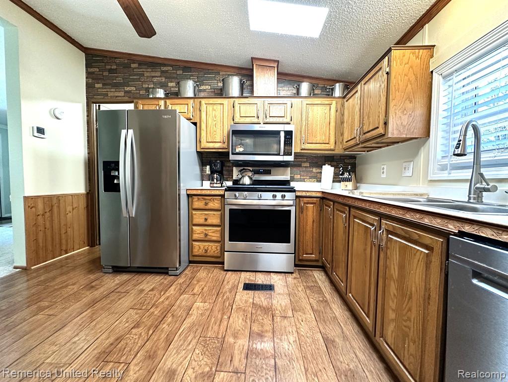 6565 W COON LAKE Road, Howell, MI 48843 — Photo 14