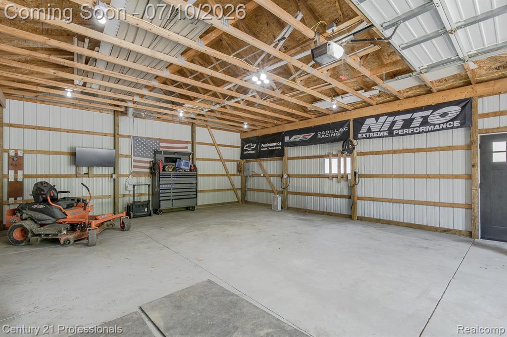1790 Kent Road, Ortonville, MI 48462 — Photo 37