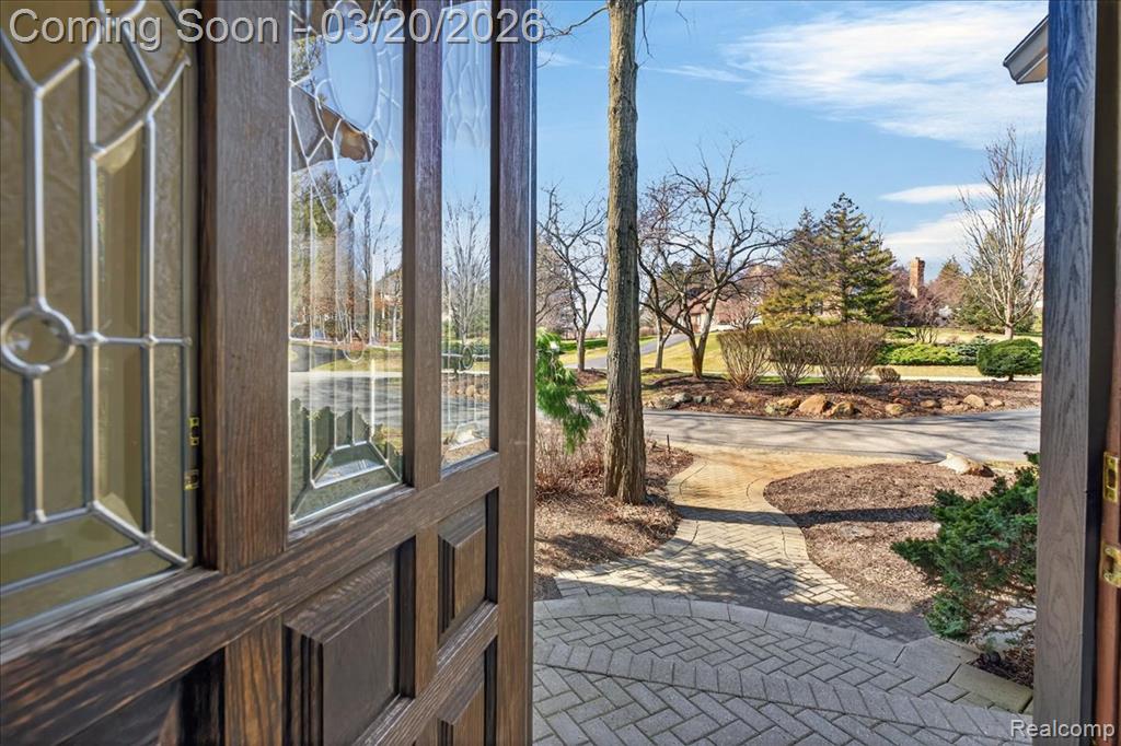 4871 Cider Hill Drive, Rochester, MI 48306 — Photo 9