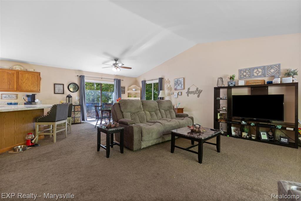 7187 Phillips, MI 48049 — Photo 6