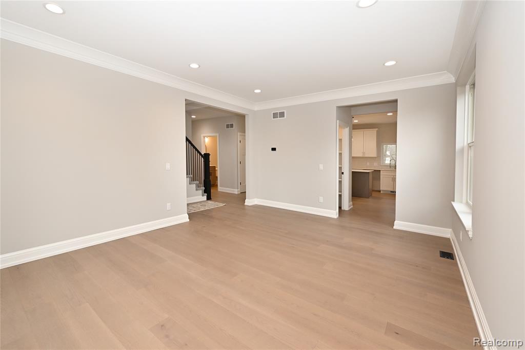 486 Green Hill Lane, Lake Orion, MI — Photo 5