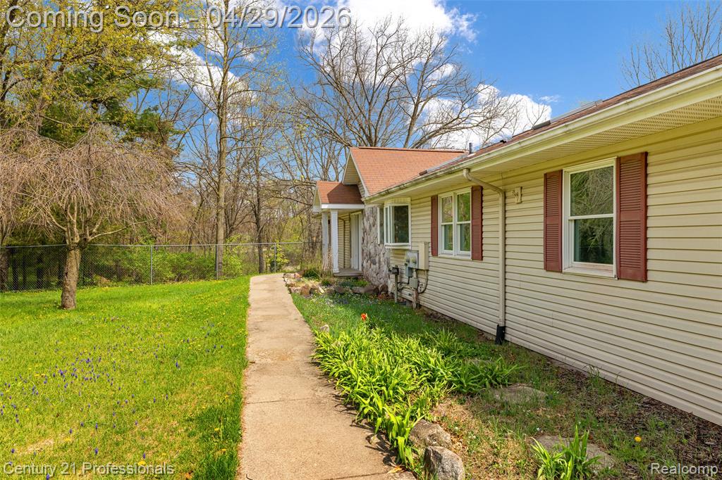 9200 Clyde Road, Fenton, MI 48430 — Photo 56
