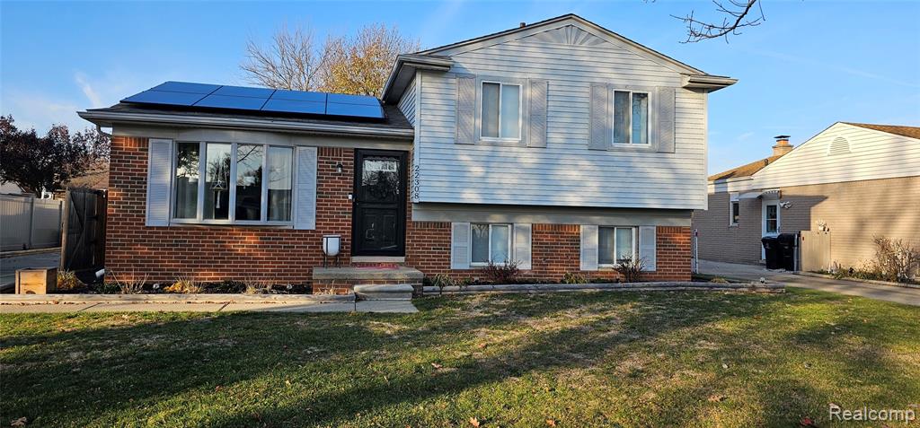 22308 Larch Street, Woodhaven, MI 48183 — front exterior