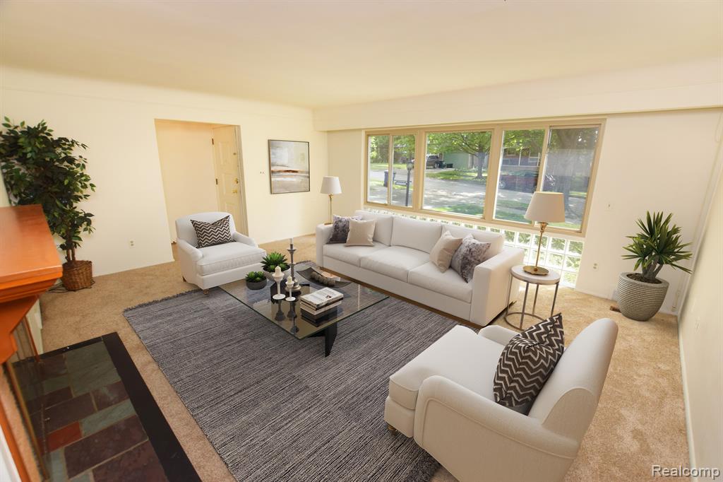 2114 NEEDHAM Road, Ann Arbor, MI 48104 — Photo 2