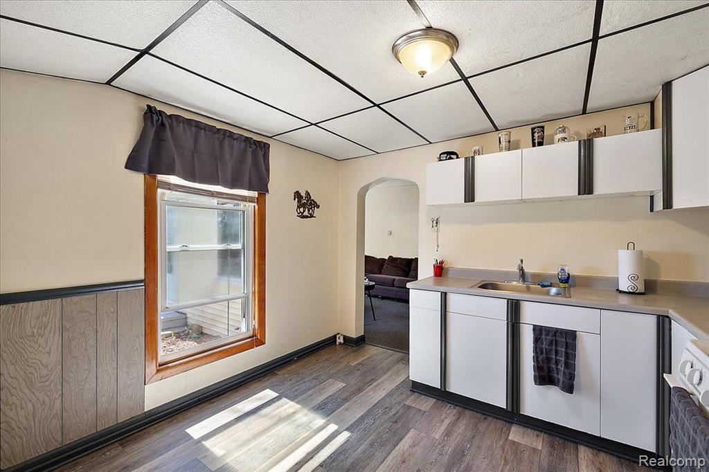 16 S NORTH SHORE Drive, Lake Orion, MI 48362 — Photo 47
