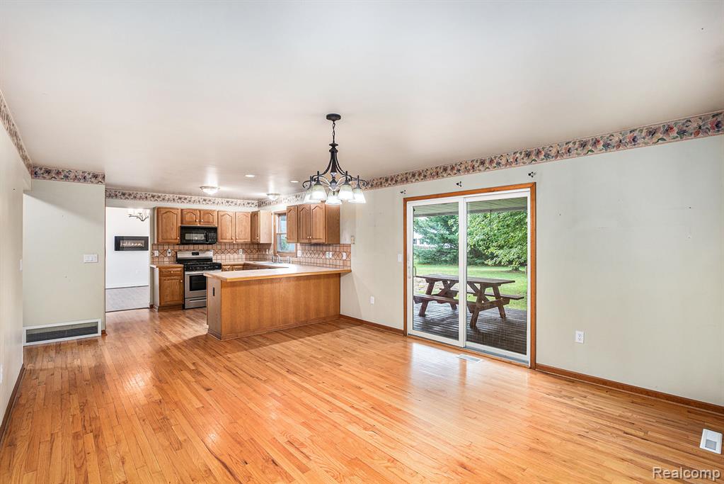 4511 Mount Morris Road, Columbiaville, MI 48421 — Photo 7